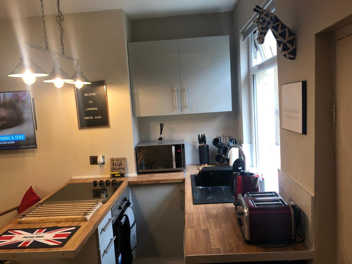 3 Double Bed Brittania Styled Central Home Near Lfc Sleeps 6 With Free Business Super Fast Fibre Broadband Liverpool Luaran gambar