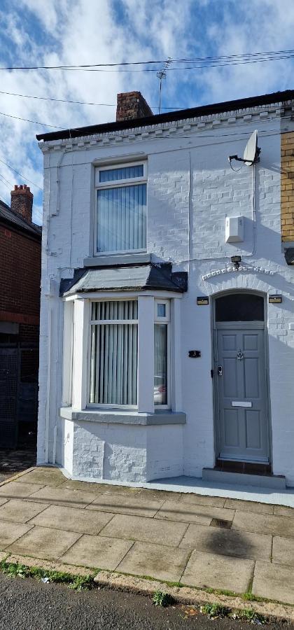 3 Double Bed Brittania Styled Central Home Near Lfc Sleeps 6 With Free Business Super Fast Fibre Broadband Liverpool Luaran gambar